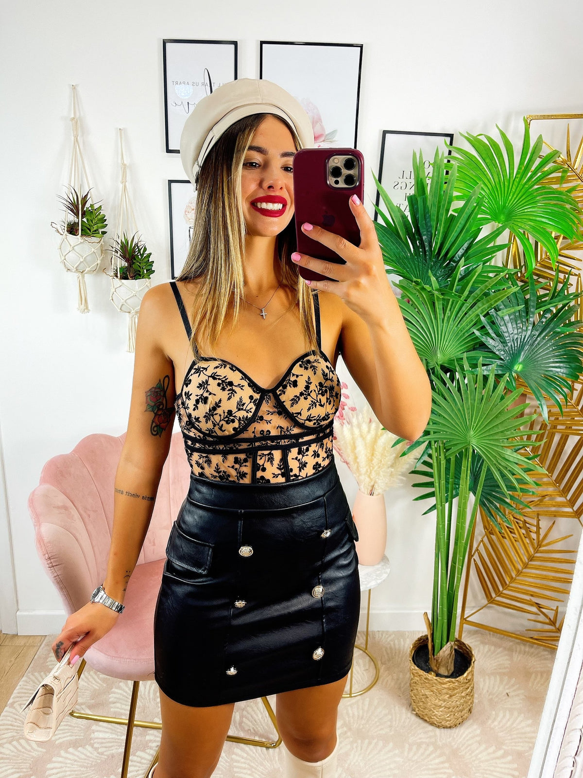 Body con trasparenze nude a fiori