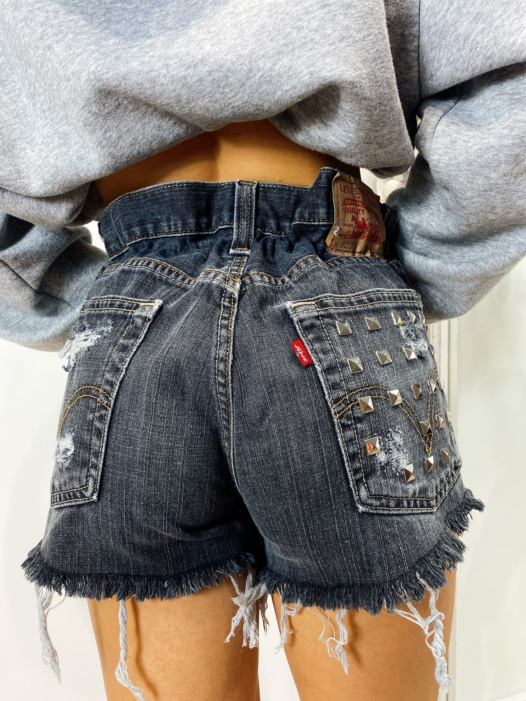 Short Levi’s Vintage con Borchie bagno grigio scuro