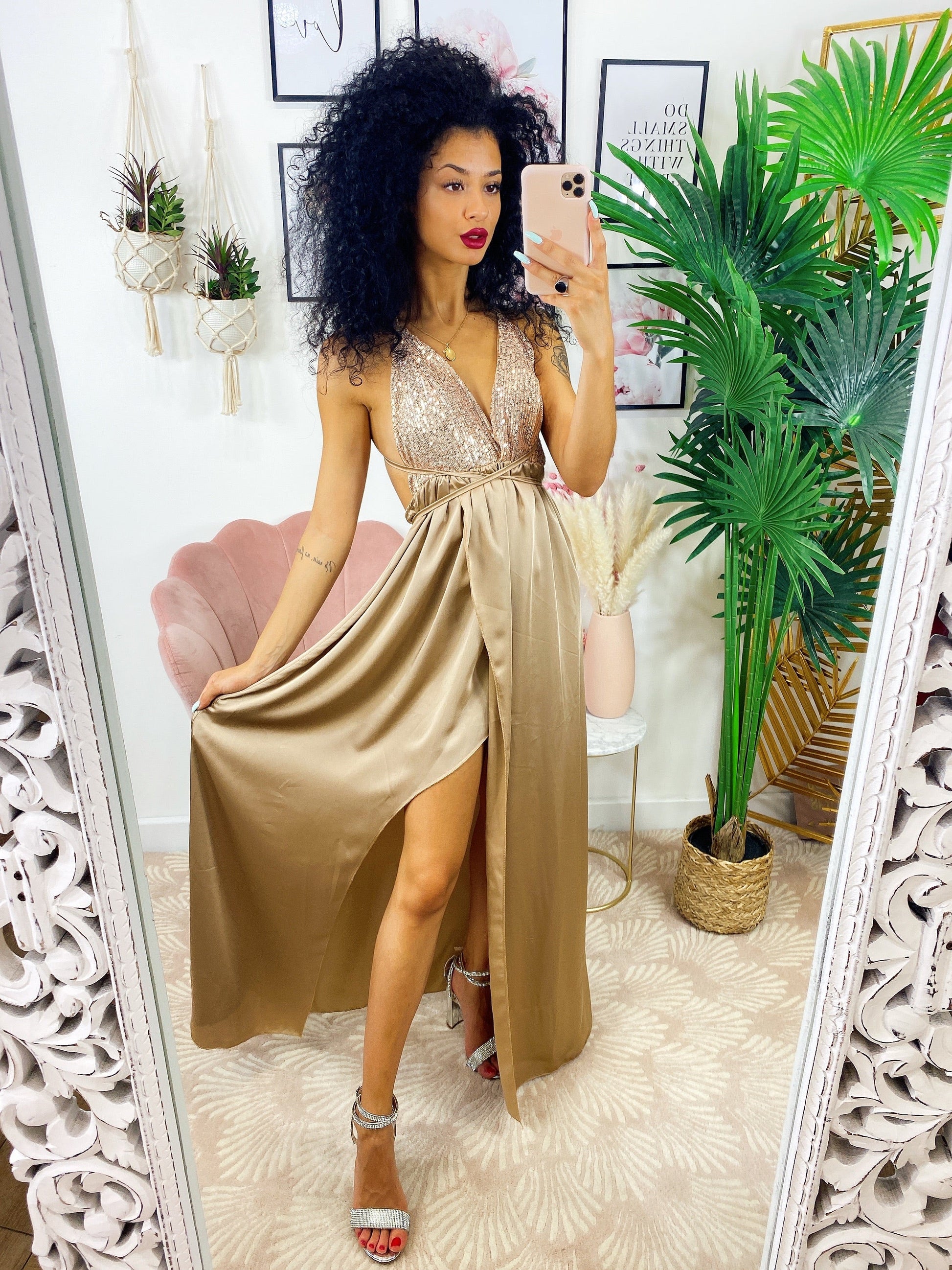 Dress Afrodite con paillettes nude