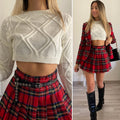 Maglione bianco a trecce crop