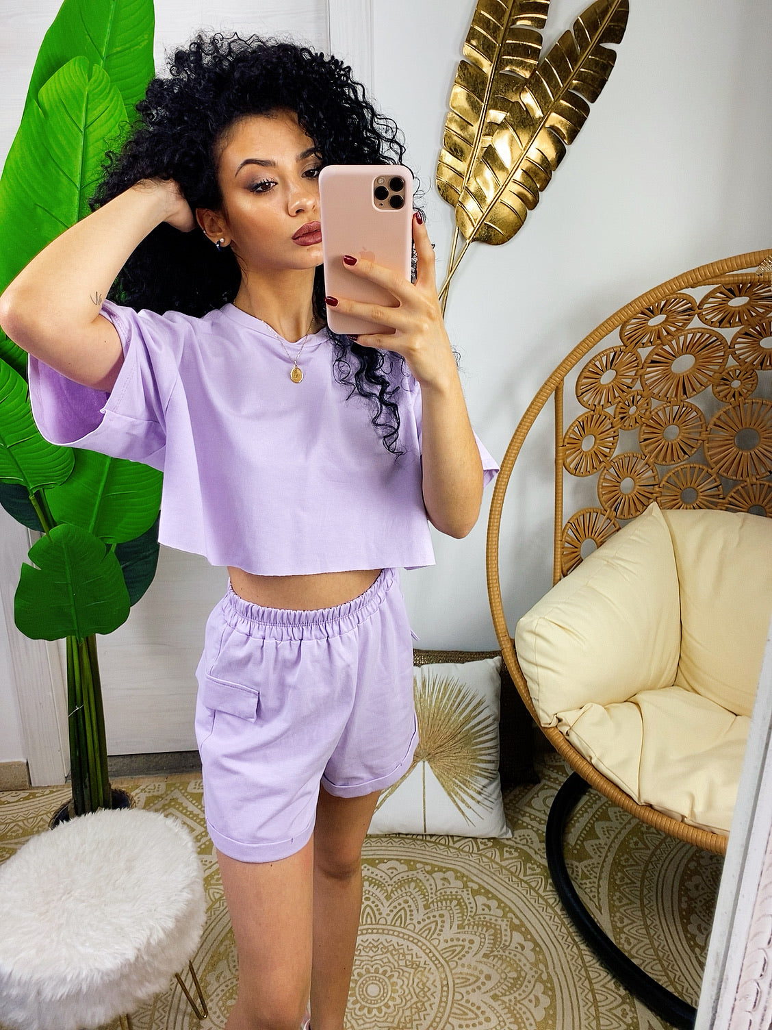 Completo sportivo maglia e pantaloncino lilla