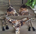 Bikini a triangolo con corda leopardata scura