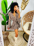 Abito beige e marrone spalle scoperte