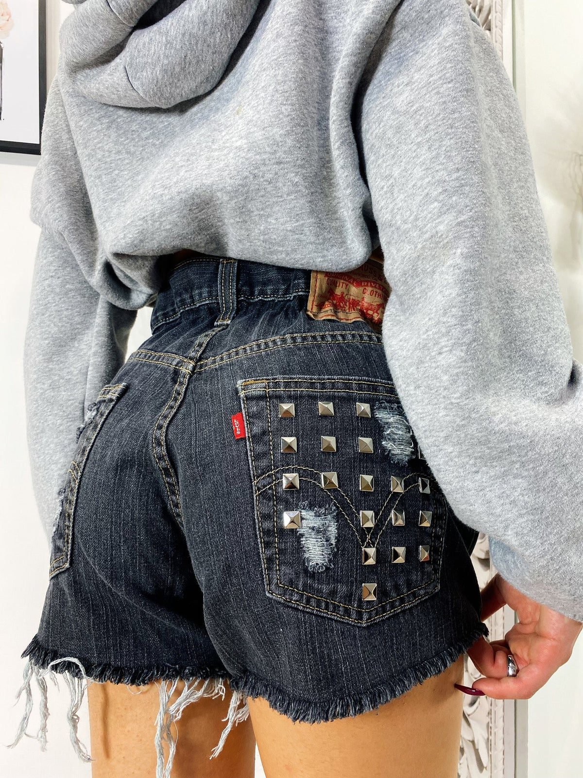 Levi’s Vintage grigio scuro con borchie