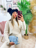 Completo maglia e pantalone beige