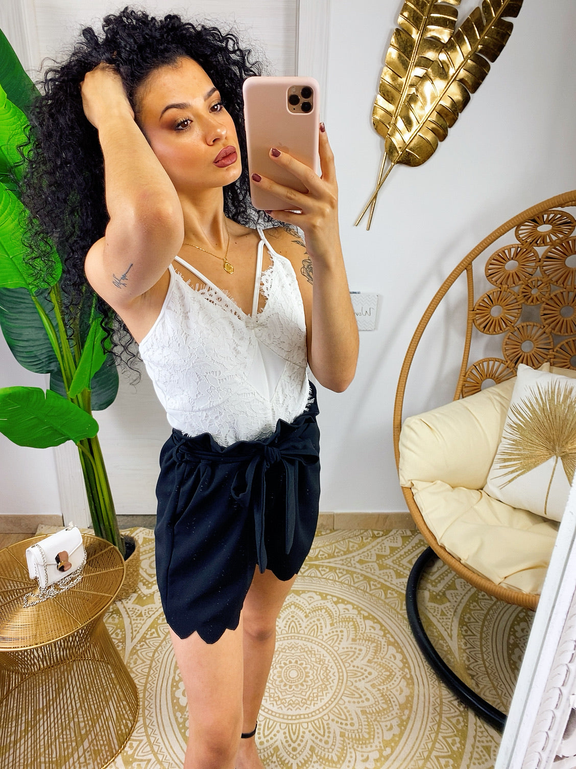 Body in pizzo bianco
