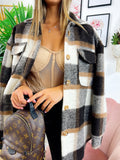 Giacca a quadri dettaglio beige