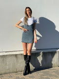 Abito in jeans con t-shirt