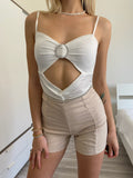 Short beige con strass