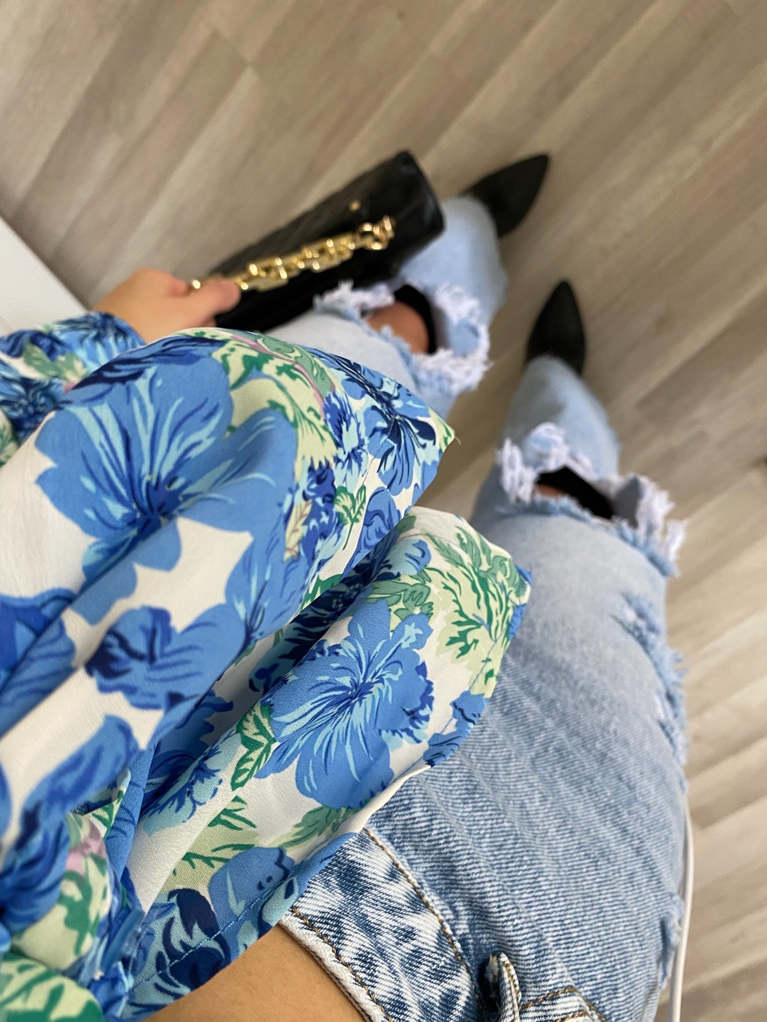 Camicia floreale azzurra