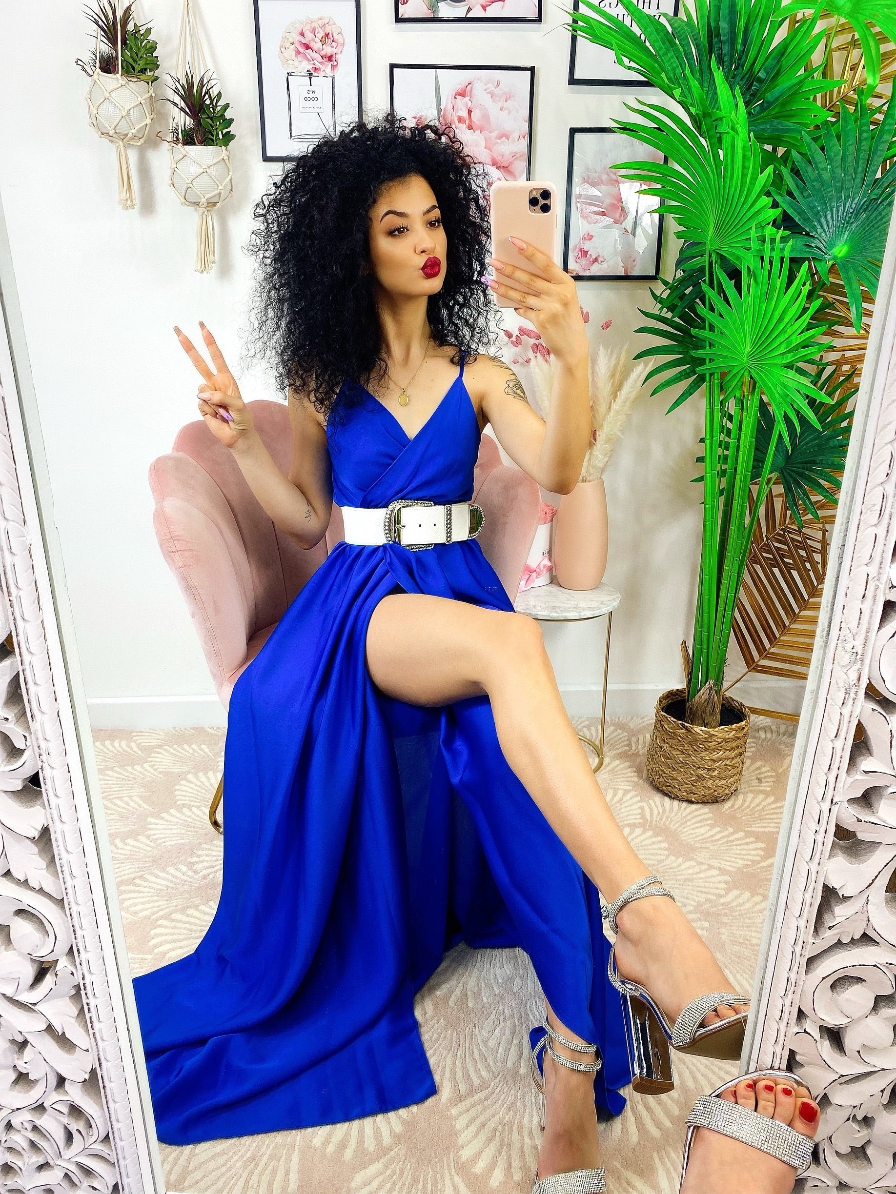 Abito con maxi spacco blu elettrico