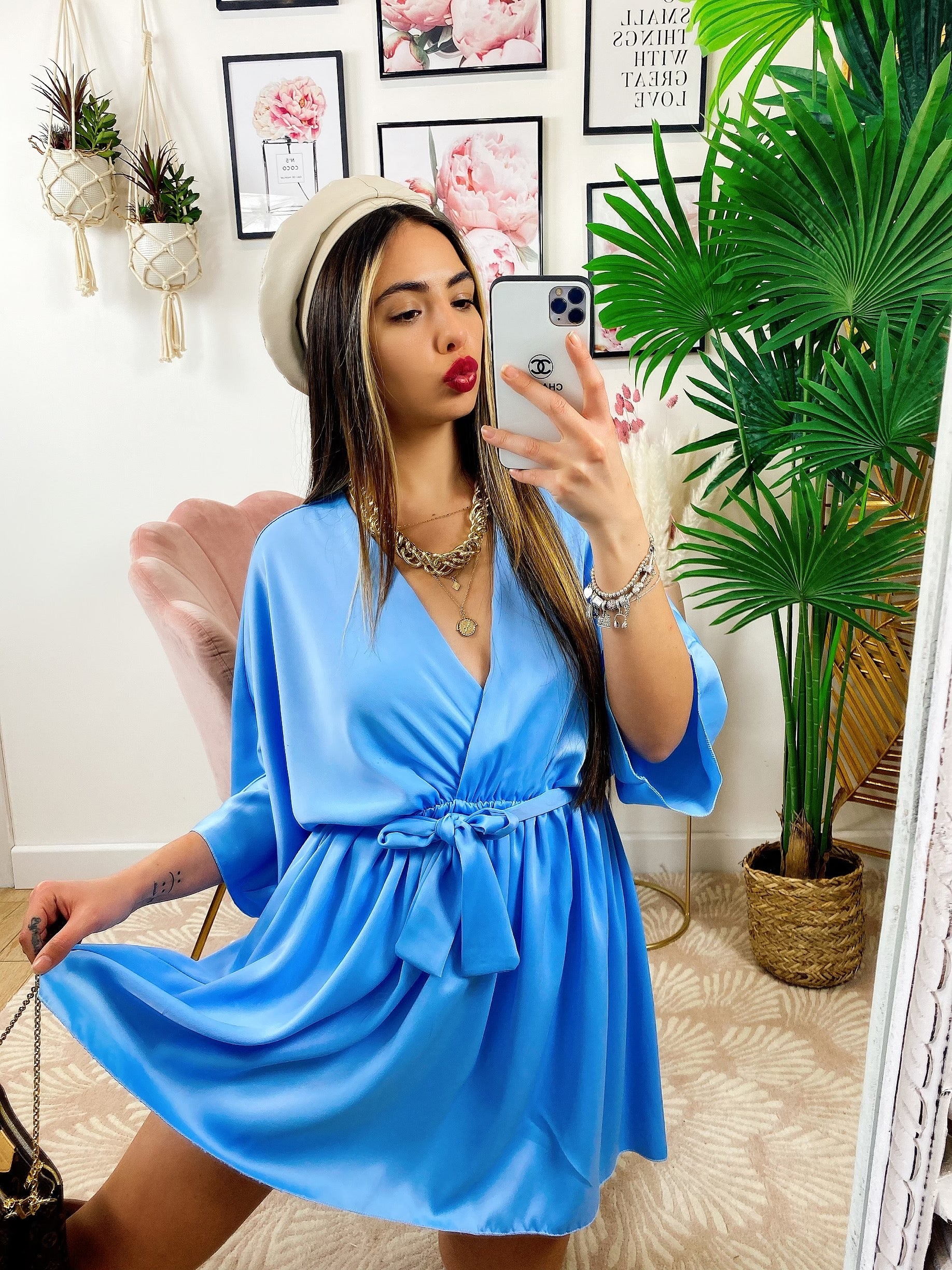 Abito a kimono in raso con cintura