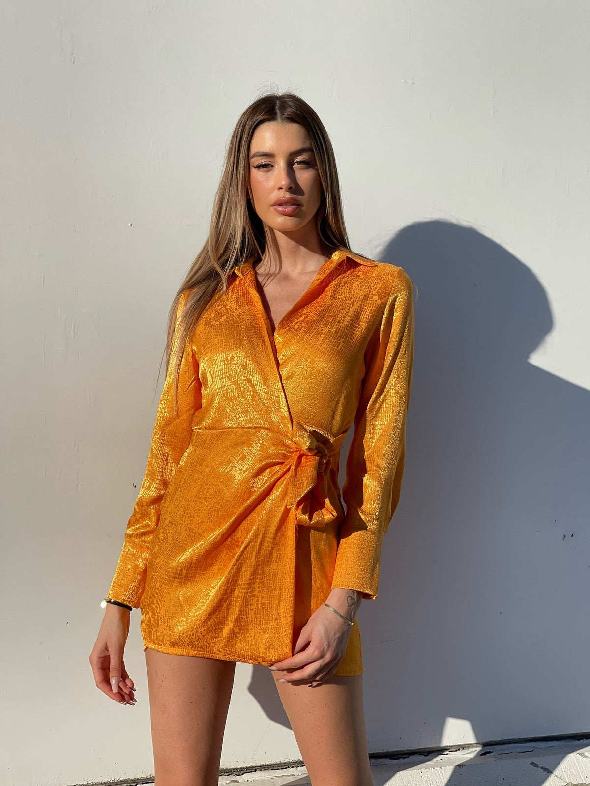 Abito a portafoglio arancio