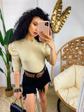 Short nero con strappini