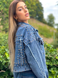 Giaccone di jeans con borchie