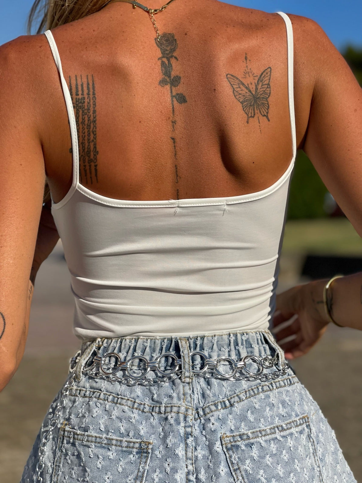 Body bianco con punto luce