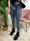 jeans nero con cintura