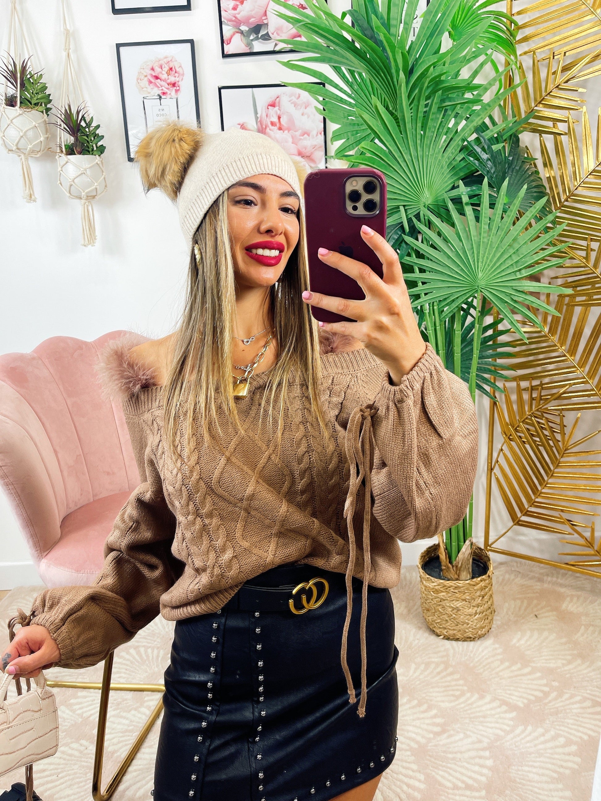 Maglione con spalline pelose camel