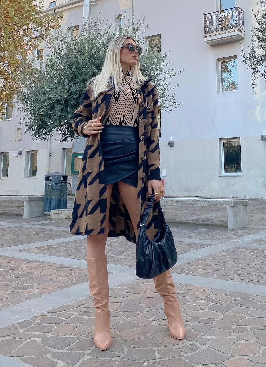 Giacca pied de poule Camel e nera