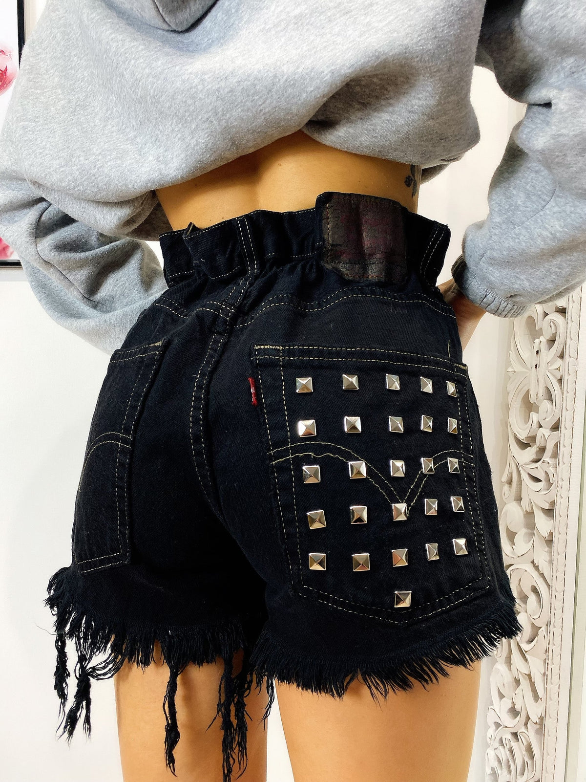 Short Levi’s Vintage con Borchie Nero