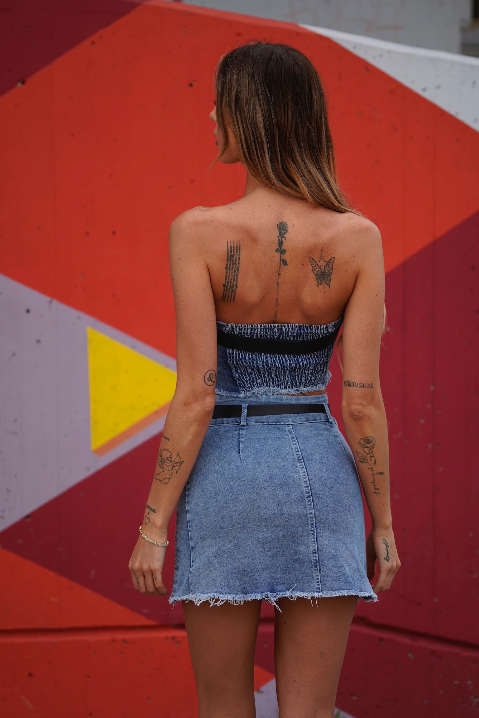 Completo top e gonna in jeans