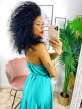 Abito in raso con maxi spacco tiffany