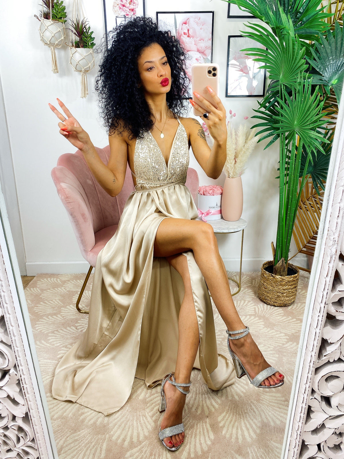 Dress Afrodite con paillettes beige