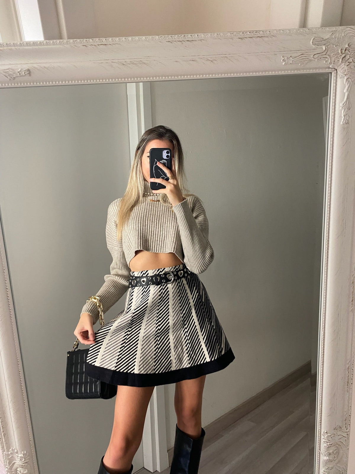 Maglione crop beige