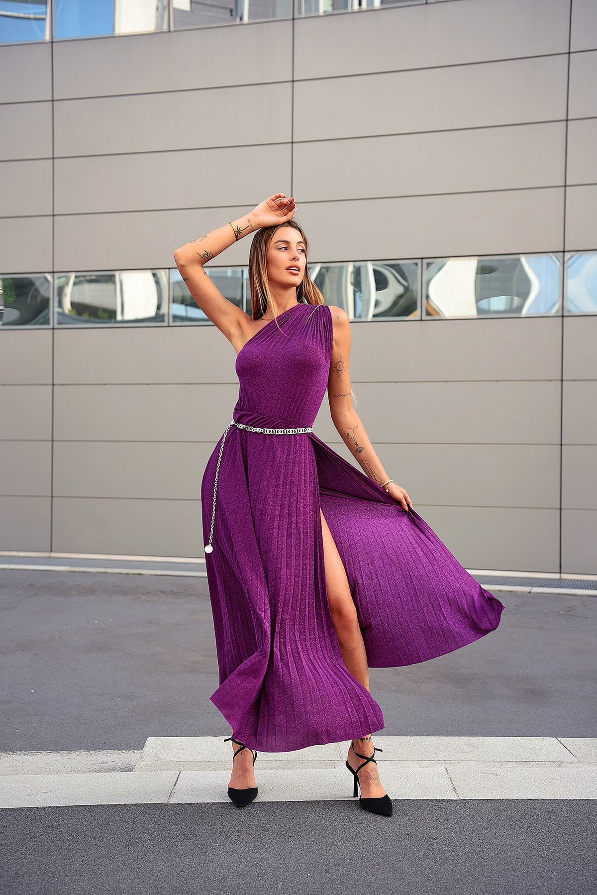 Abito monospalla glitter amarena