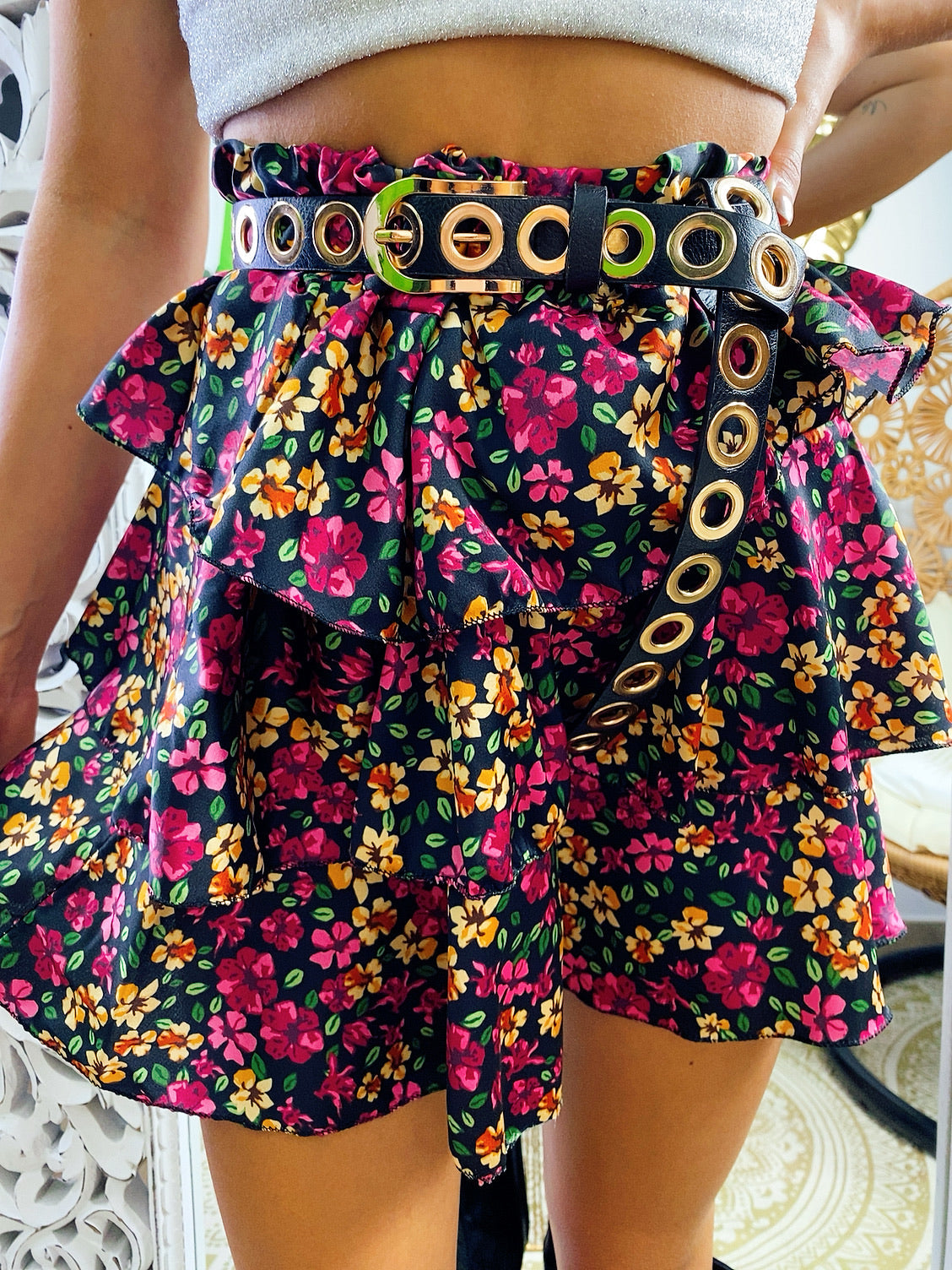 Gonna in raso a balze con fiori Fuxia e gialli
