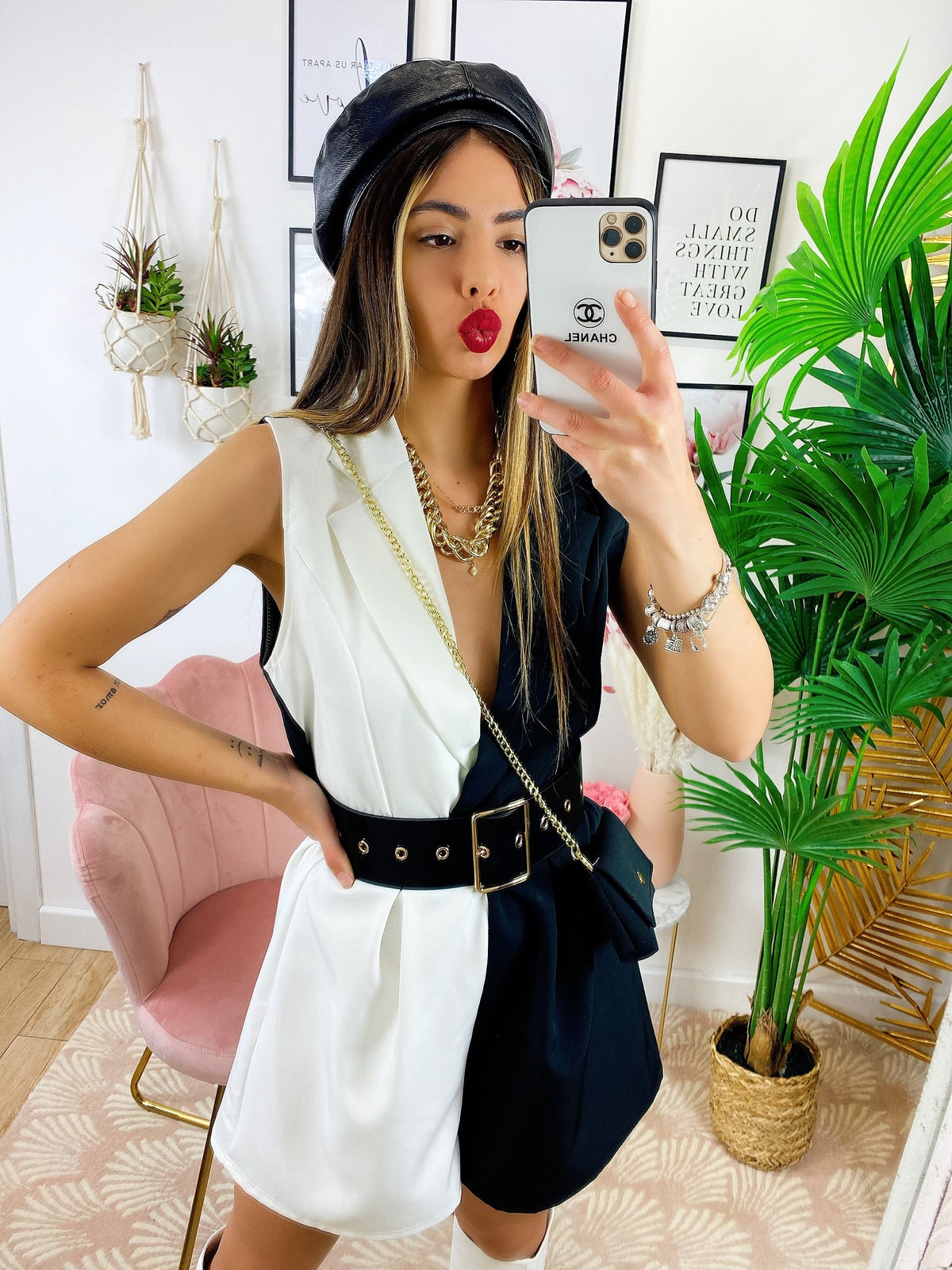 Tutina a Blazer bicolor con borsetta bianco nero