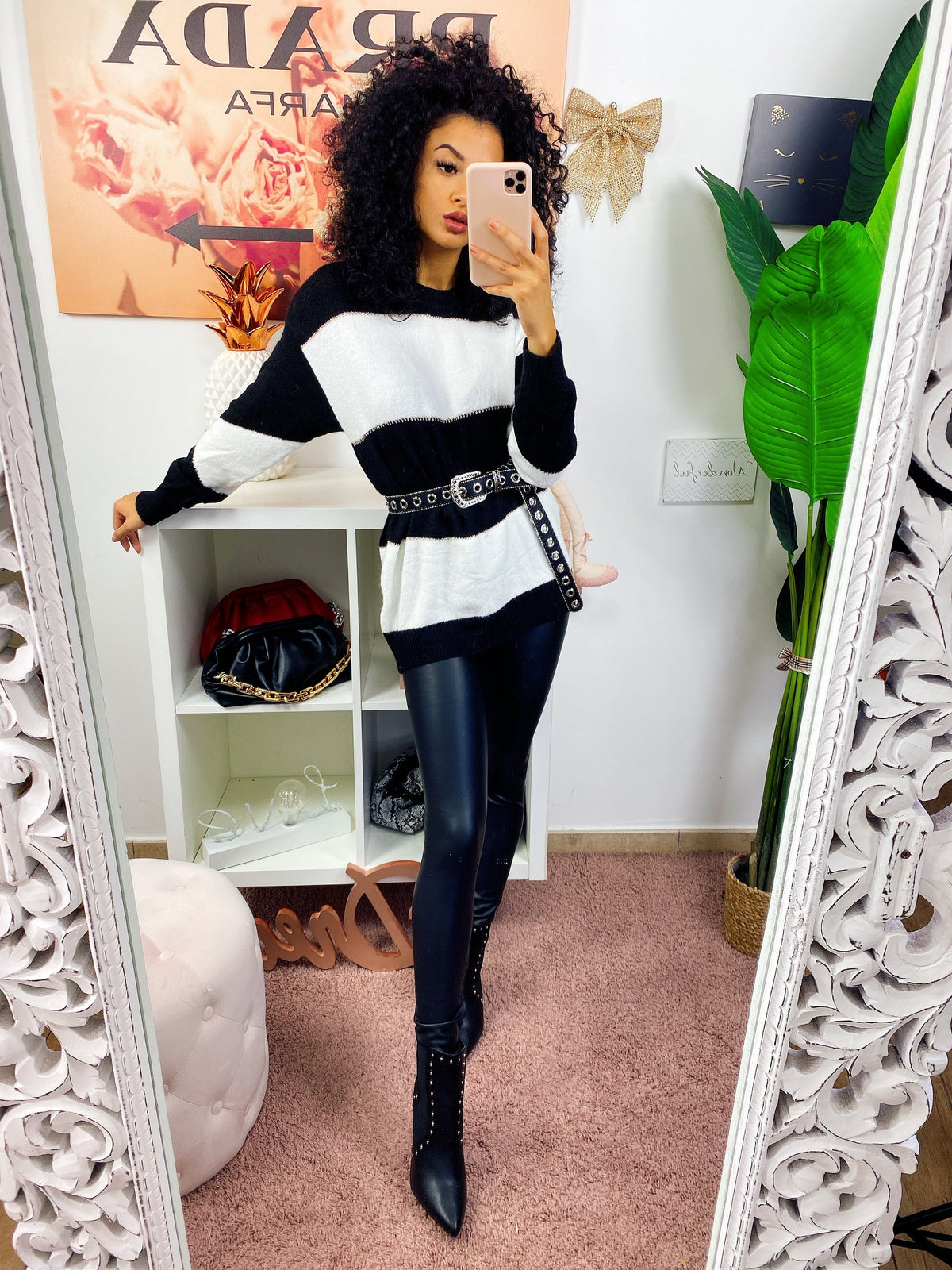 Maglione a righe bianco e nero