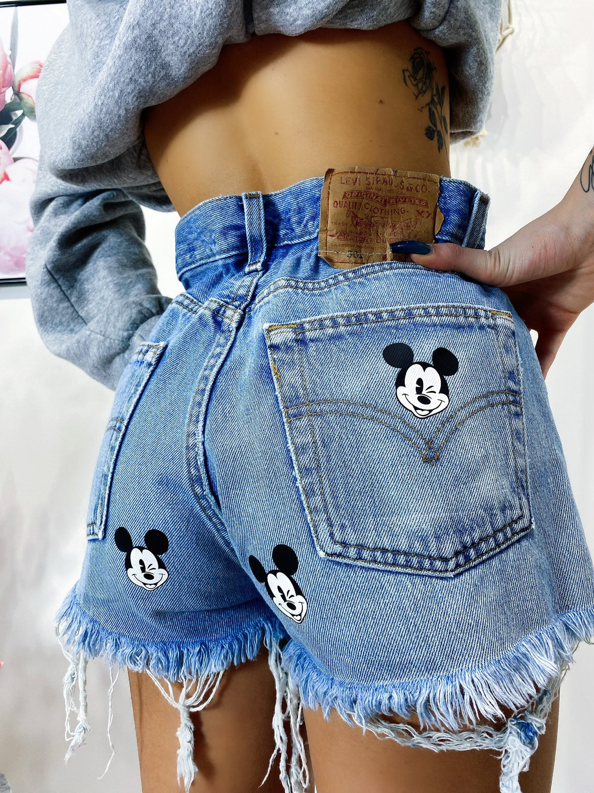 Short Levi’s Vintage con stampa topolino sfrangiato