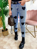 Jeans con cuori grandi