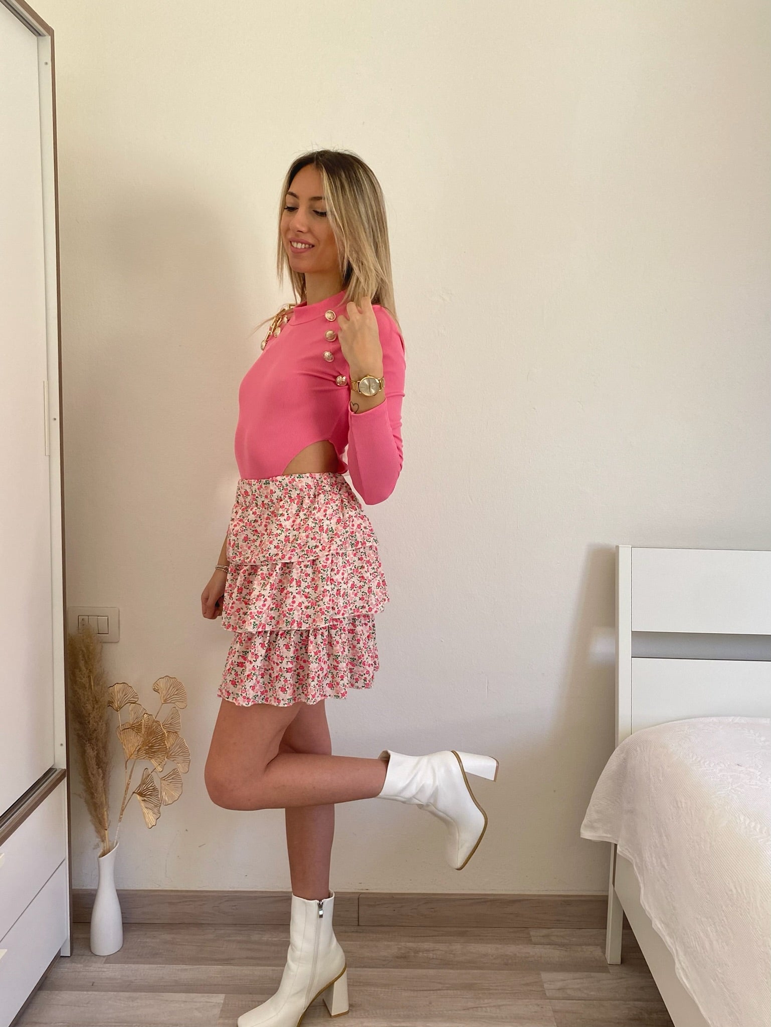 Gonna a balze con fiorellini Fuxia