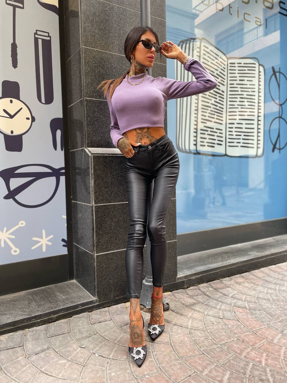 Maglioncino con incrocio sulla schiena lilla