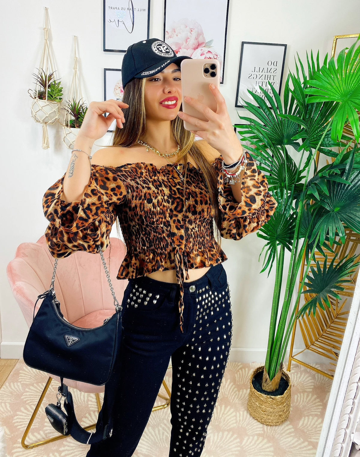 Blusa scollo a barchetta maculata