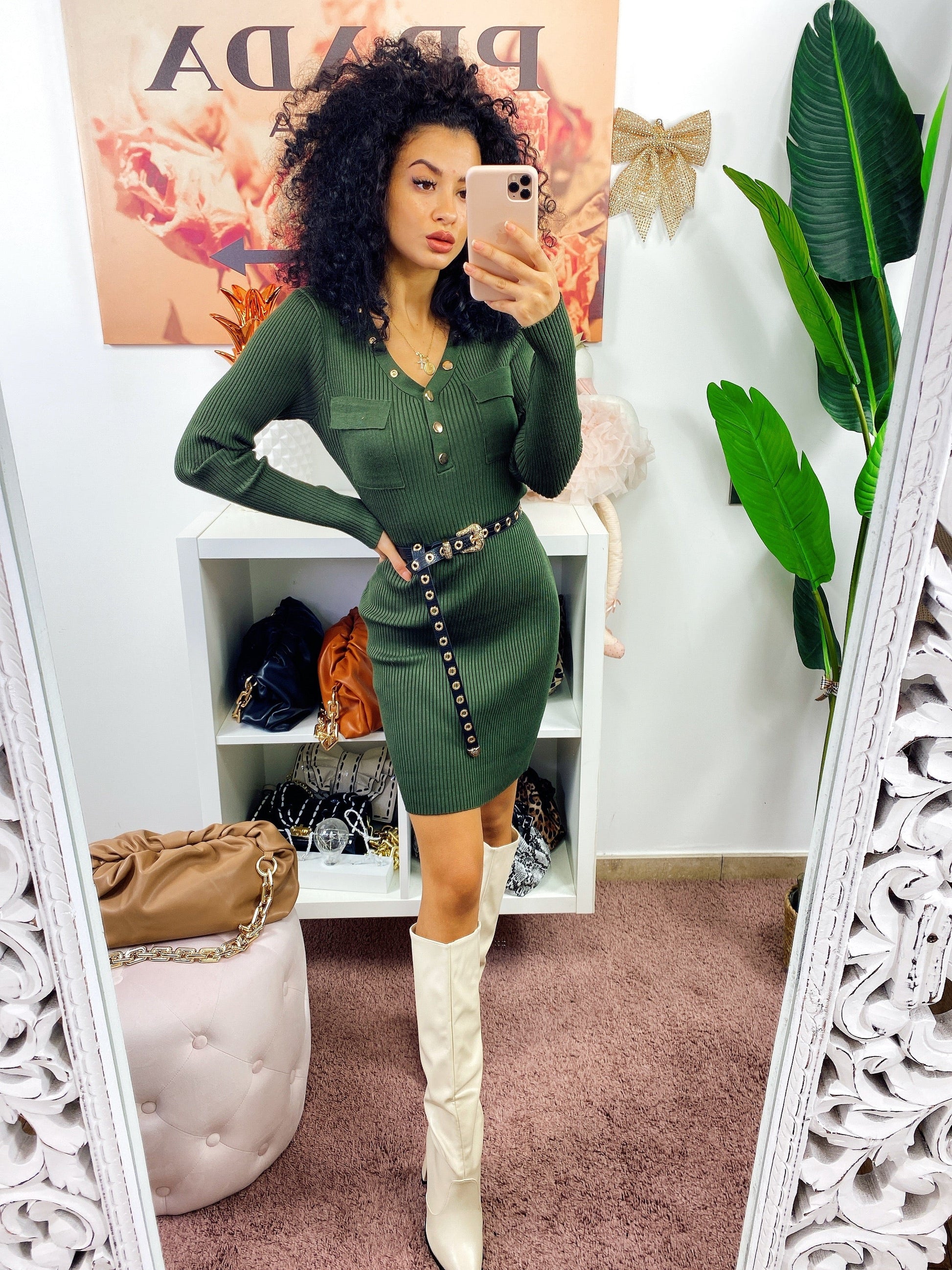 Abito in maglia aderente con bottoni Verde militare