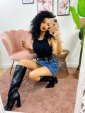 Gonna di Jeans con tasche nere e cintura