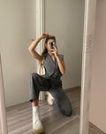 Completo top crop e pantalone grigio