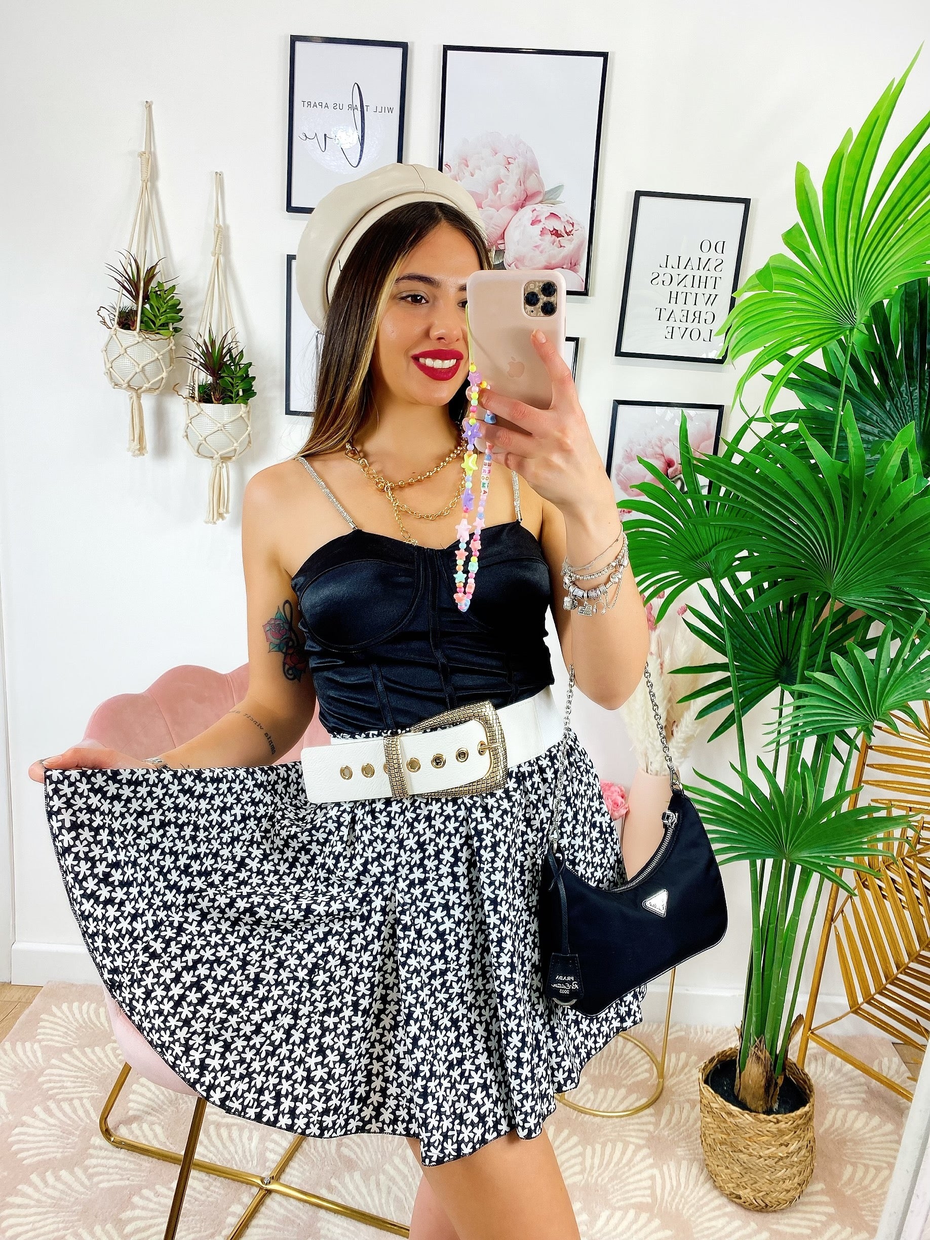 Top con catena in strass