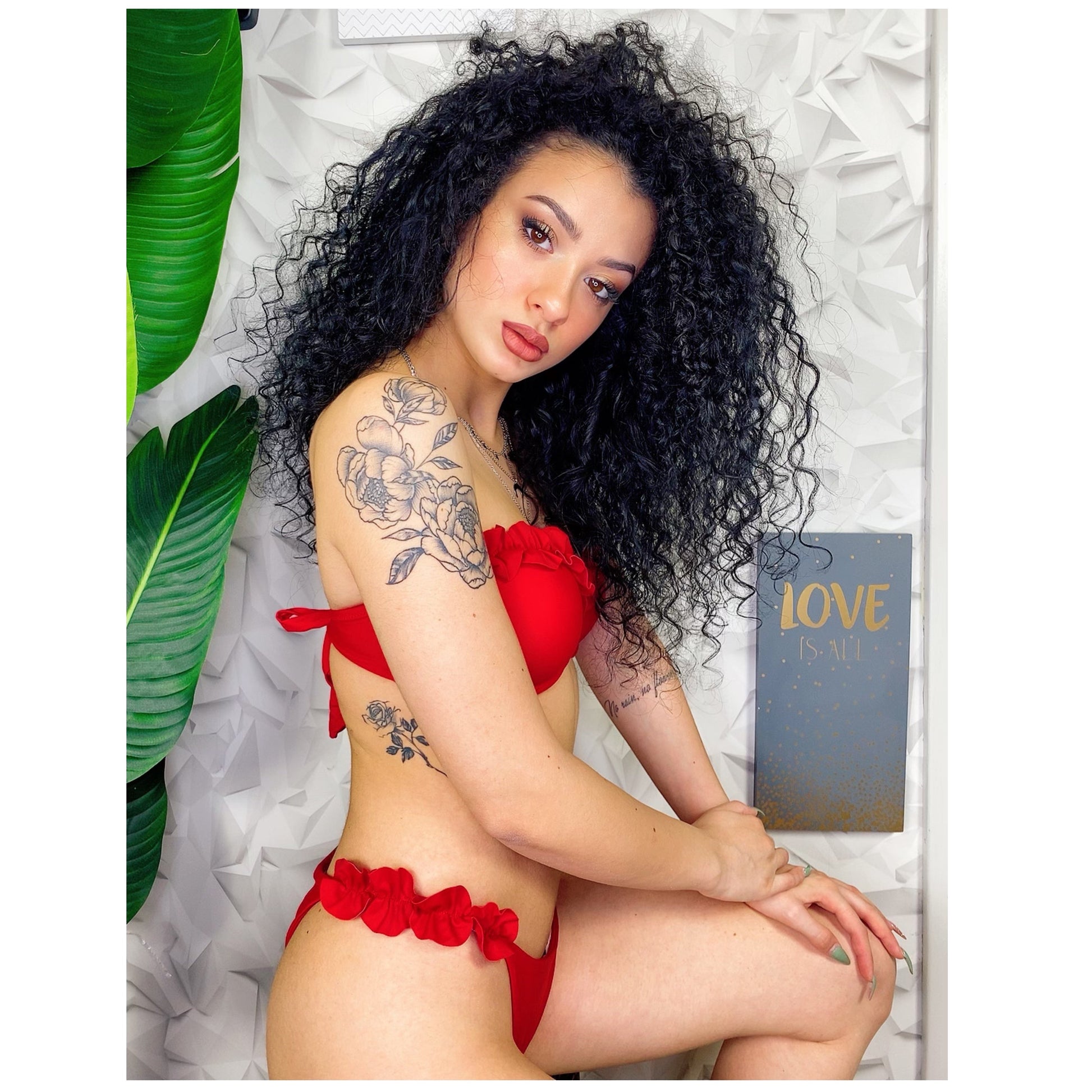 Bikini push up con top rouge floreale