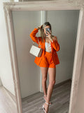 Completo giacca e short arancio