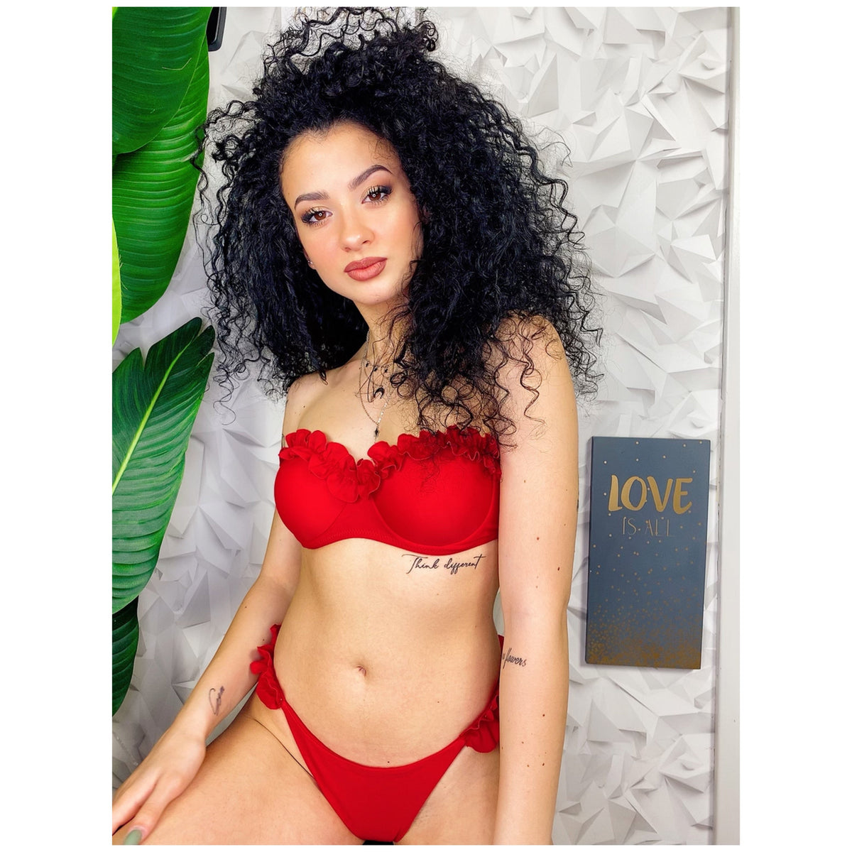 Bikini push up con top rouge floreale