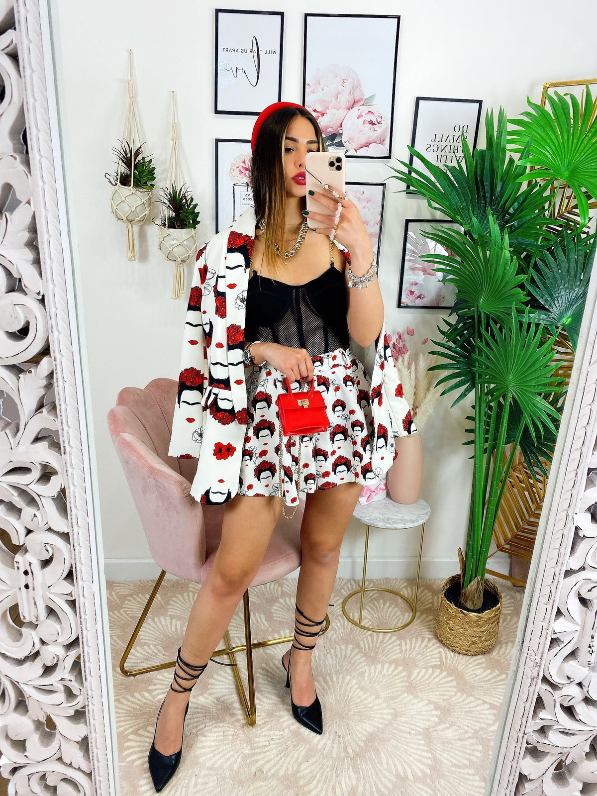 Completo giacca e pantalone dettaglio Rosso