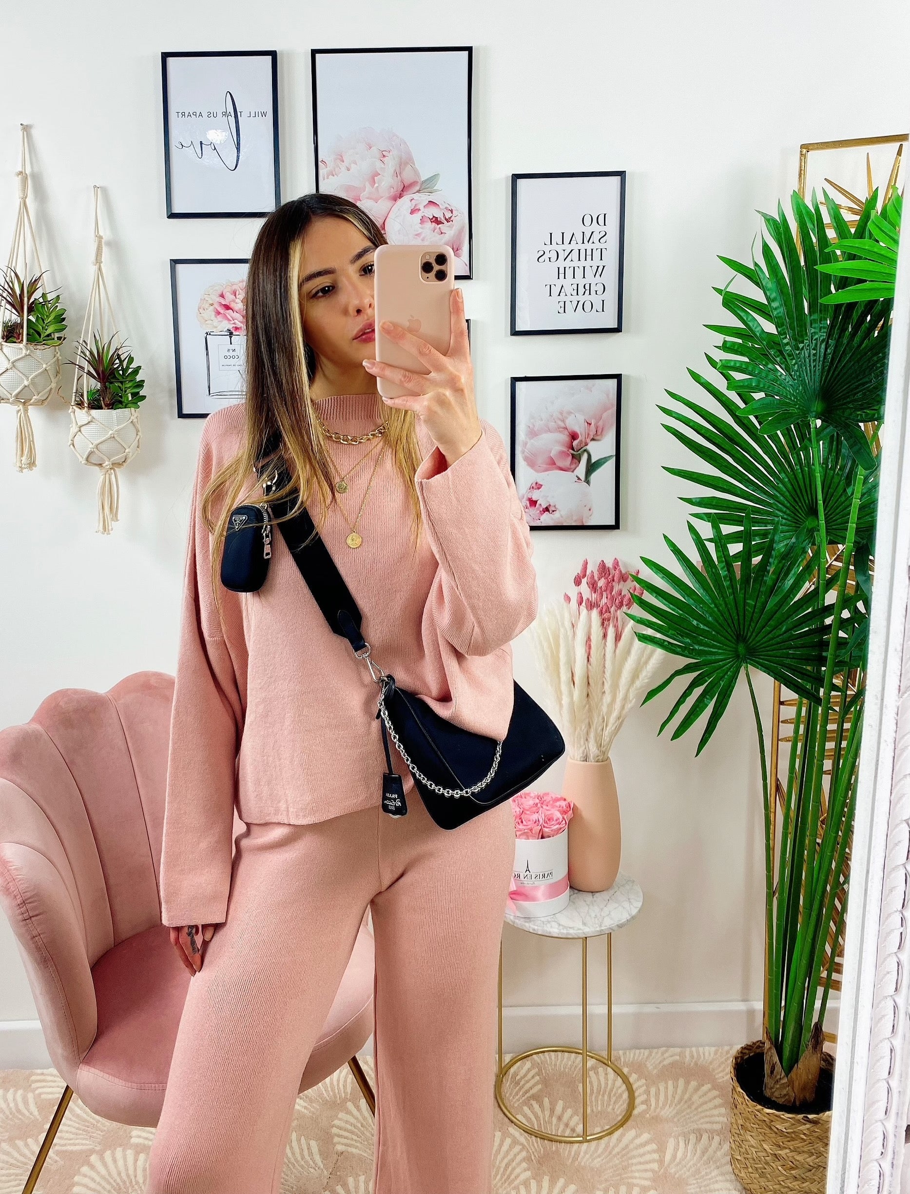 Completo Maglia e pantalone quality Rosa
