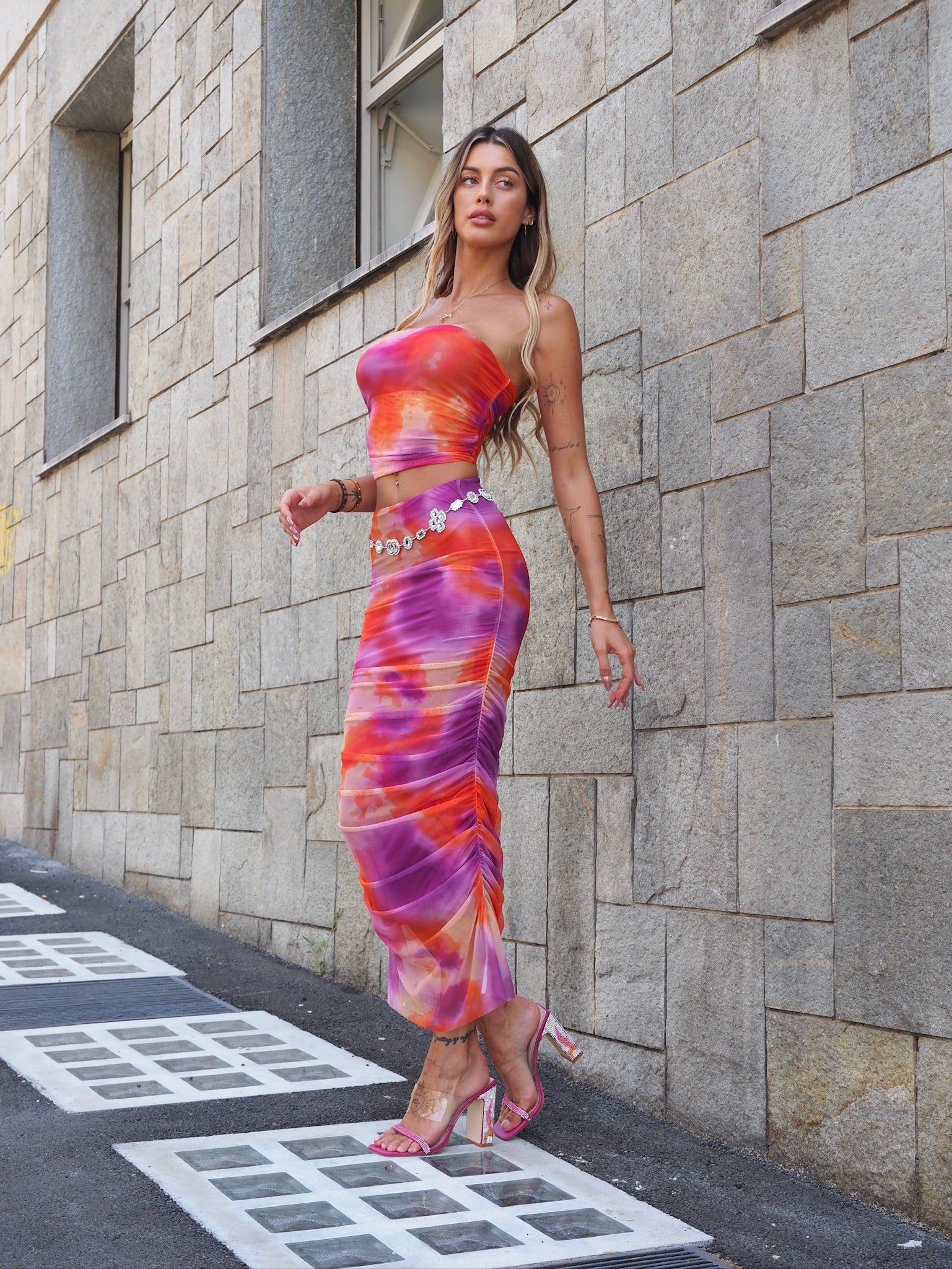 Completo top e gonna in tulle arancio Fuxia
