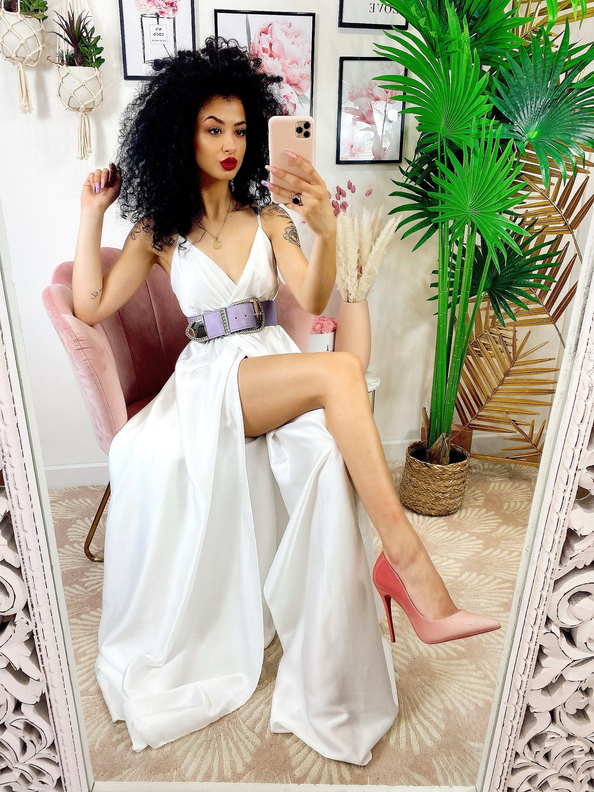 Abito in raso con maxi spacco Bianco
