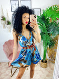 Cinturone largo con occhielli grandi