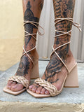 Sandali alla schiava beige con trecce